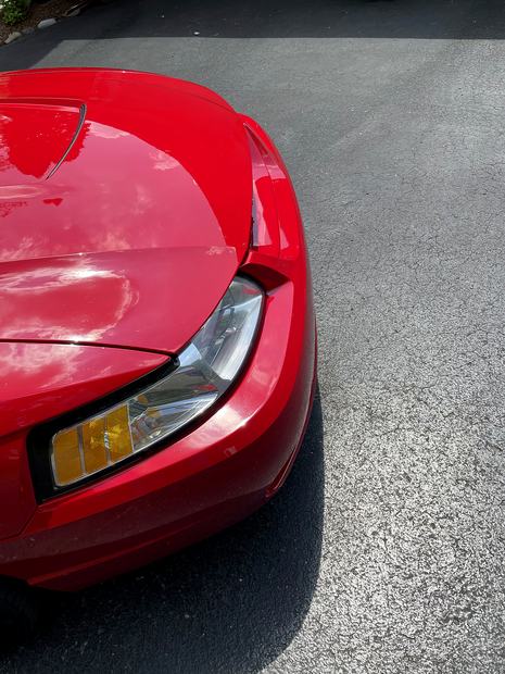 Headlight and front corner